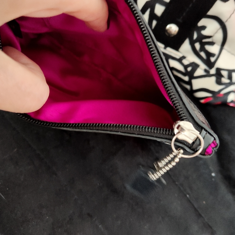 Coach Poppy Black and Pink Floral Tote And Wristle Bag Set. No Crossbody Strap - Picture 5 of 13